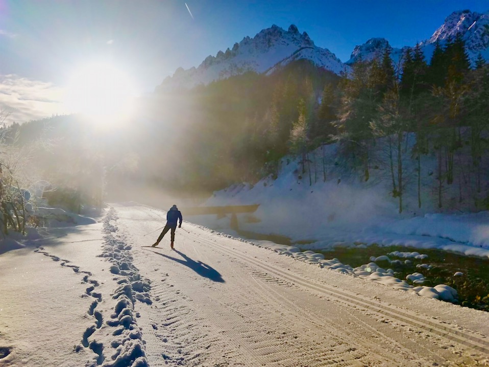 ski fondo al sole forni di sopra dolomiti